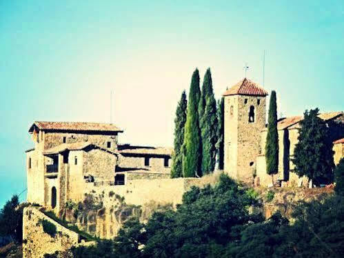 فيلا Castell De Llaés المظهر الخارجي الصورة